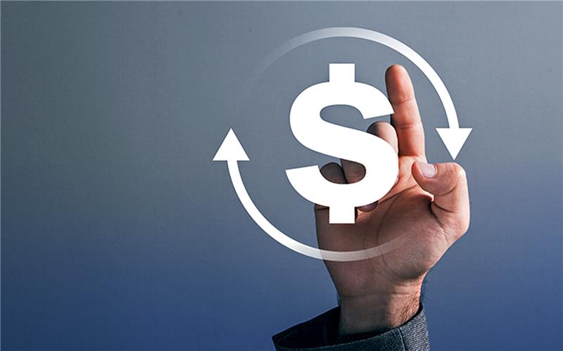Capital de giro em 2027 com empresário analisando o impacto da Reforma Tributária no caixa da empresa